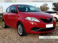 Usata Lancia Ypsilon 69 CV (50 kW) 2016 Rosso Utilitaria