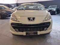 Usata Peugeot 207 CC 120 CV (88 kW) 2007 Beige Cabrio