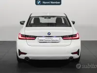 Usata BMW 318 Advantage 150 CV (110 kW) 2022 Alpin white pastello Berlina