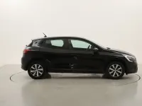 Usata Renault Clio Equilibre 90 CV (66 kW) 2023 Grigiogrigio Utilitaria