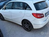 Usata Mercedes B180 Executive 109 CV (80 kW) 2015 Bianco Monovolume