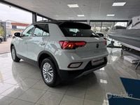 Usata VW T-Roc 150 CV (110 kW) 2022 Bianco SUV
