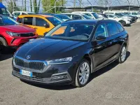 Käytetty Skoda Octavia Executive 150 HP (110 kW) 2020 Harmaa Farmari