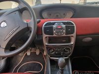 Usata Lancia Ypsilon 80 CV (58 kW) 2001 Nero Utilitaria