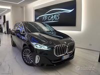 Usata BMW 218 Active Tourer Luxury Line 150 CV (110 kW) 2023 Nero Monovolume