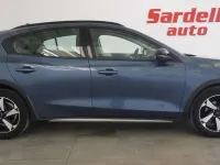 Usata Ford Focus Active 116 CV (85 kW) 2023 Blu Berlina
