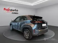 Usata Toyota Yaris Cross Trend 116 CV (85 kW) 2022 Grigio SUV