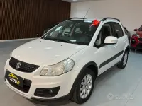 Usata Suzuki SX4 120 CV (88 kW) 2012 Bianco SUV