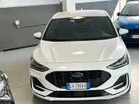 Usata Ford Focus Active 116 CV (85 kW) 2024 Bianco Berlina