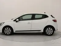 Usado Renault Clio V Business 86 CV (63 kW) 2021 Blanco Berlina