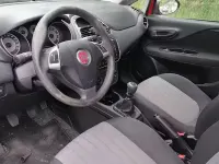 Usata Fiat Punto 69 CV (50 kW) 2018 Rosso Utilitaria