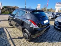Usata Lancia Ypsilon Silver 69 CV (50 kW) 2022 Nero Utilitaria