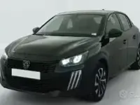 Usata Peugeot 208 Style 101 CV (74 kW) 2025 Nero Utilitaria