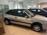 Usata VW Golf Cabriolet 75 CV (55 kW) 1995 Argento Cabrio