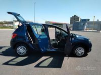 Usata Dacia Sandero 75 CV (55 kW) 2016 Blu Berlina