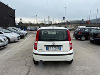 Usata Fiat Panda Emotion 75 CV (55 kW) 2011 Bianco Utilitaria