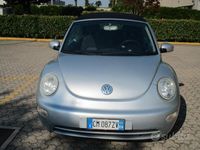Usata VW Beetle Cabriolet 101 CV (74 kW) 2004 Grigio Cabrio