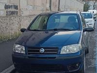 Usata Fiat Punto Dynamic 60 CV (44 kW) 2004 Blu/azzurro Utilitaria