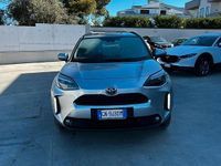 Usata Toyota Yaris Hybrid Lounge 92 CV (67 kW) 2023 Grigio Station wagon