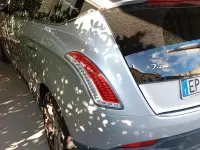 Usata Lancia Delta Gold 105 CV (77 kW) 2013 Grigio Utilitaria