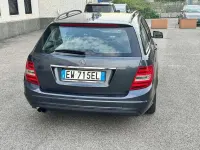 Usata Mercedes C180 120 CV (88 kW) 2014 Grigio Station wagon