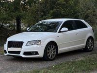 Usata Audi A3 S-Line 102 CV (75 kW) 2009 Bianco Utilitaria