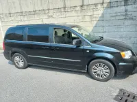 Usata Lancia Voyager 177 CV (130 kW) 2011 Nero Monovolume