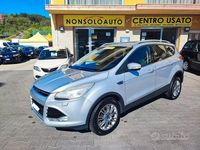 Usado Ford Kuga 140 CV (102 kW) 2014 Gris SUV