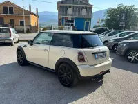 Usata Mini Cooper 75 CV (55 kW) 2010 Bianco Utilitaria