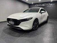 Usata Mazda 3 116 CV (85 kW) 2022 Bianco Berlina