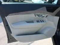 Usado Volvo XC90 Plus 235 HP (172 kW) 2023 Cinzento SUV