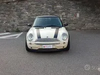 Begagnad Mini Cooper 116 HK (85 kW) 2004 Halvkombi