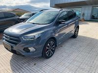 Usata Ford Kuga S 120 CV (88 kW) 2019 Grigio SUV