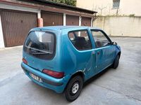 Usata Fiat 600 39 CV (28 kW) 2000 Blu Berlina