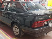 Usata Alfa Romeo 75 148 CV (108 kW) 1992 Berlina