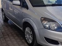 Usata Opel Zafira 2011 Grigio Monovolume