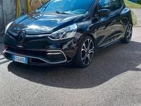 Second-hand Renault Clio IV Trophy 220 CP (161 kW) 2016 Negru Berlinǎ