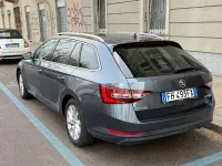 Usata Skoda Superb Executive 120 CV (88 kW) 2017 Grigio Station wagon