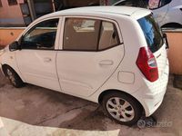 Usata Hyundai i10 69 CV (50 kW) 2011 Bianco Utilitaria