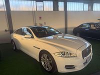 Usata Jaguar XJ Premium Luxury 275 CV (202 kW) 2011 Bianco Berlina