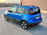 Nuova Fiat Panda Cross 70 CV (51 kW) 2025 Blu Utilitaria