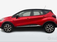 Usata Renault Captur Intens 90 CV (66 kW) 2018 Rosso SUV