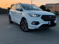 Usata Ford Kuga ST-Line 120 CV (88 kW) 2018 Bianco SUV