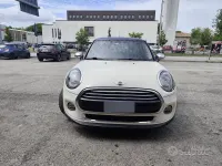 Usata Mini Cooper D 116 CV (85 kW) 2015 Utilitaria
