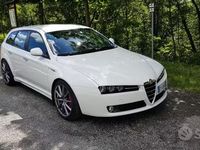 Usata Alfa Romeo 159 Distinctive 260 CV (191 kW) 2009 Bianco Station wagon
