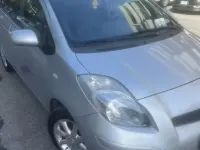 Usata Toyota Yaris 75 CV (55 kW) 2009 Grigio Utilitaria