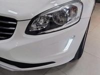 Usado Volvo XC60 Business Edition 150 CV (110 kW) 2017 Blanco SUV