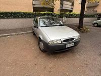 Usata Ford Fiesta 1997 Grigio Utilitaria