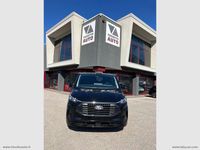 Usata Ford Transit Custom Titanium 136 CV (100 kW) 2025 Nero Station wagon