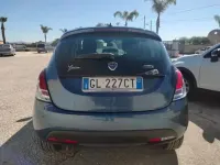 Usata Lancia Ypsilon S 69 CV (50 kW) 2022 Grigio Utilitaria